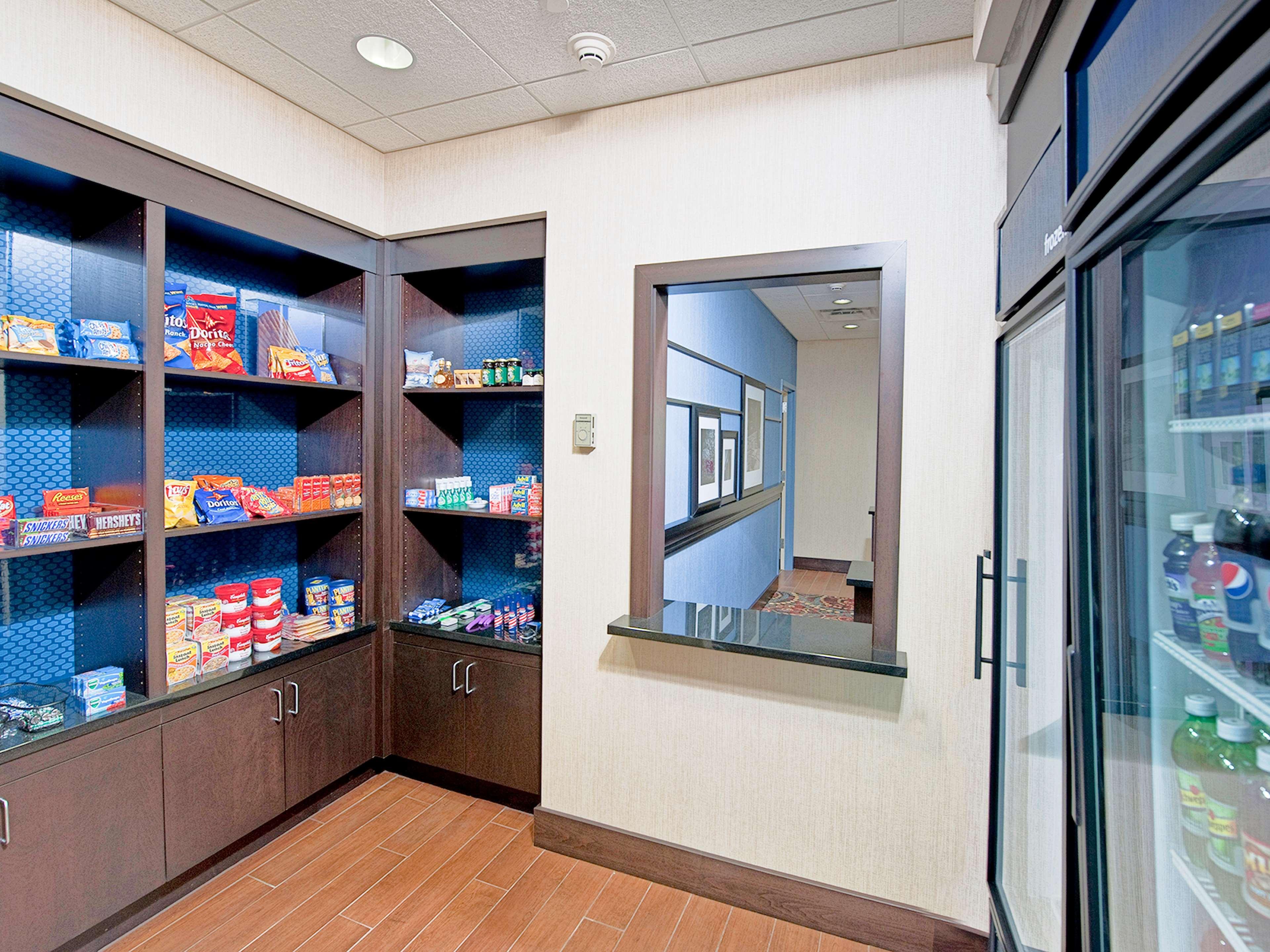 Hampton Inn Augusta Ngoại thất bức ảnh