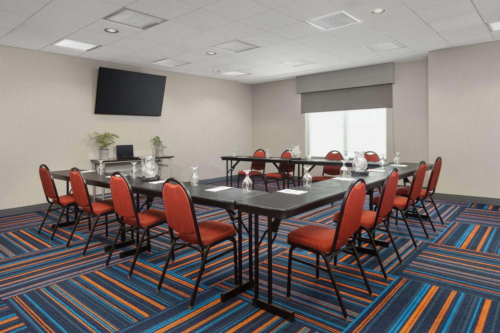Hampton Inn Augusta Ngoại thất bức ảnh