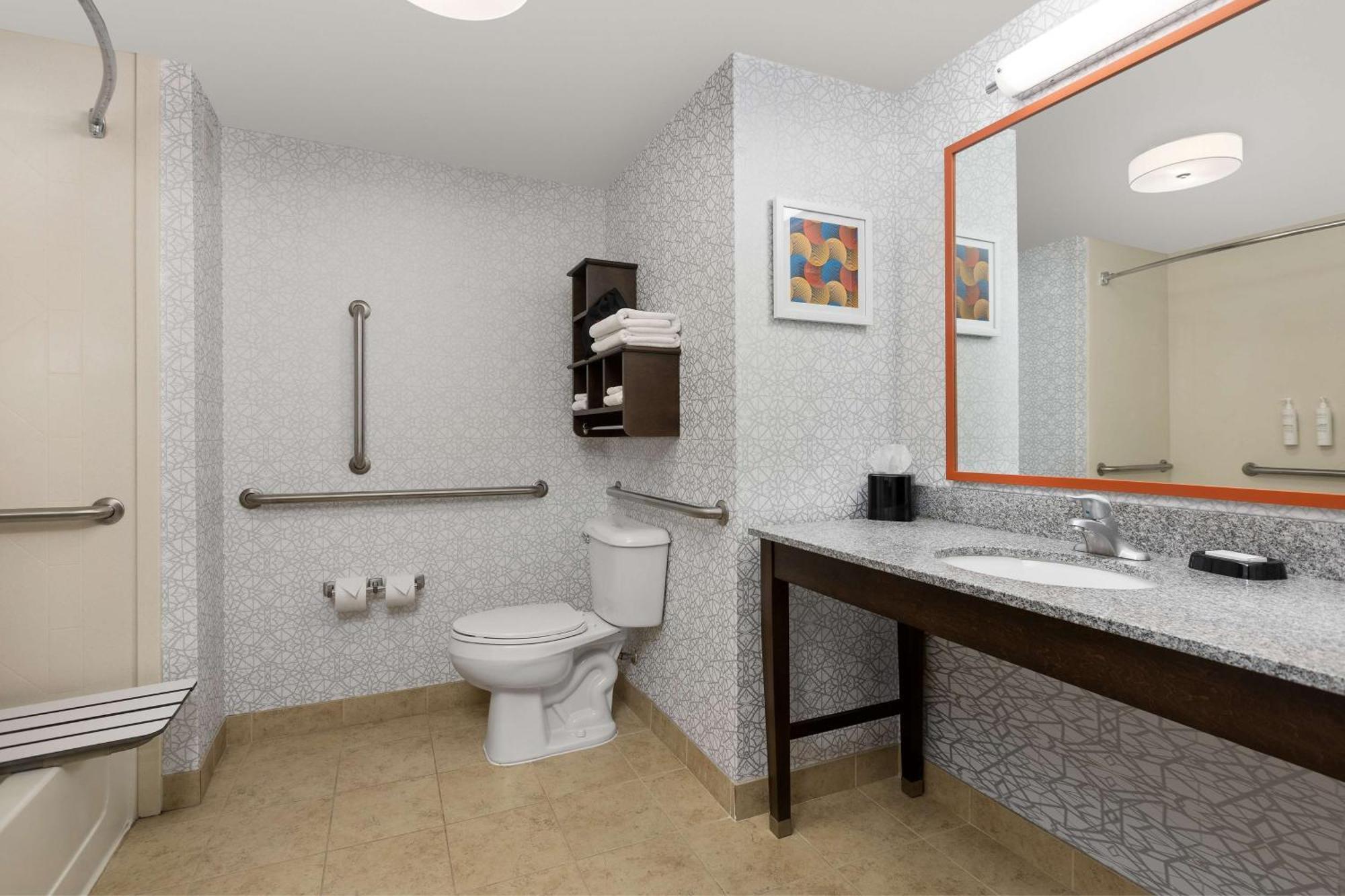 Hampton Inn Augusta Ngoại thất bức ảnh